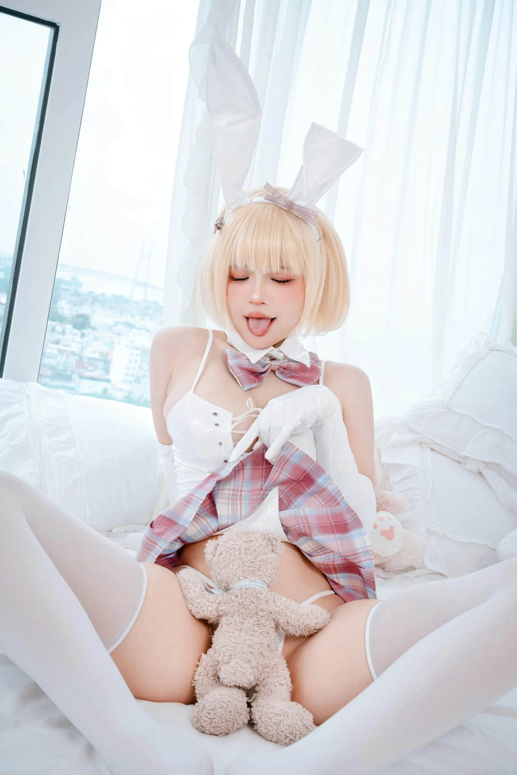 Azami – NO.81 White Bunny Girl [21P]插图8
